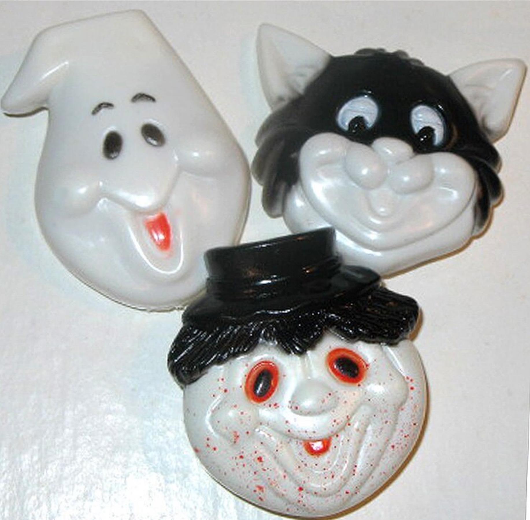 3 Vintage HALLOWEEN CLICKERS TOYS-Kid Favorite! Party Favors - Noise Makers - Clackers Mint Condition! B. Shackman